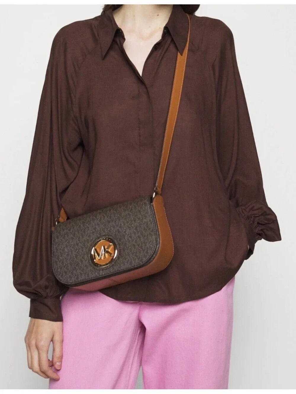 Michael Kors Samira Messenger Crossbody Bag In Brown With Signature Logo NWOT